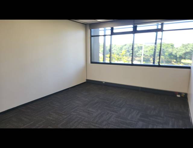 1,679M² OFFICE TO LET IN SOMERSET PARK